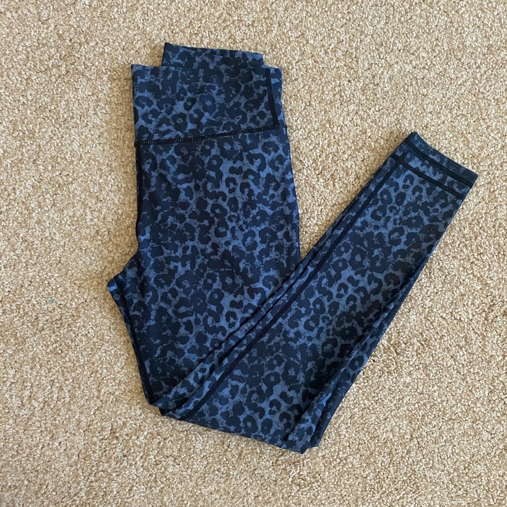 ZYIA stone leopard luxe leggings